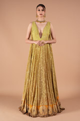 Tail Sleeves Beige Anarkali4189 video